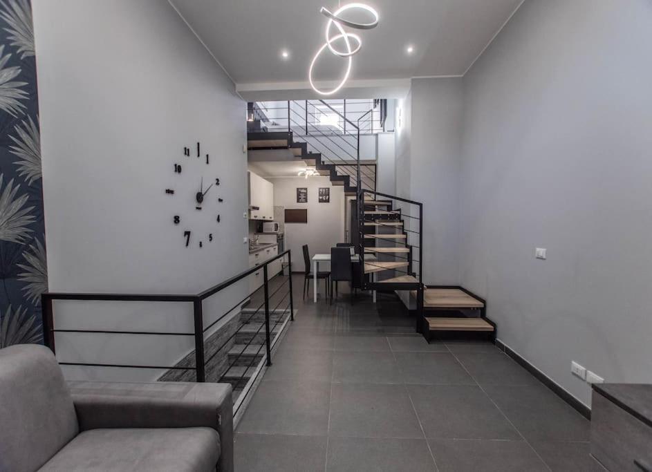 Modern Loft Center Of Turin + Jacuzzi 30M Metro Apartman Collegno Kültér fotó