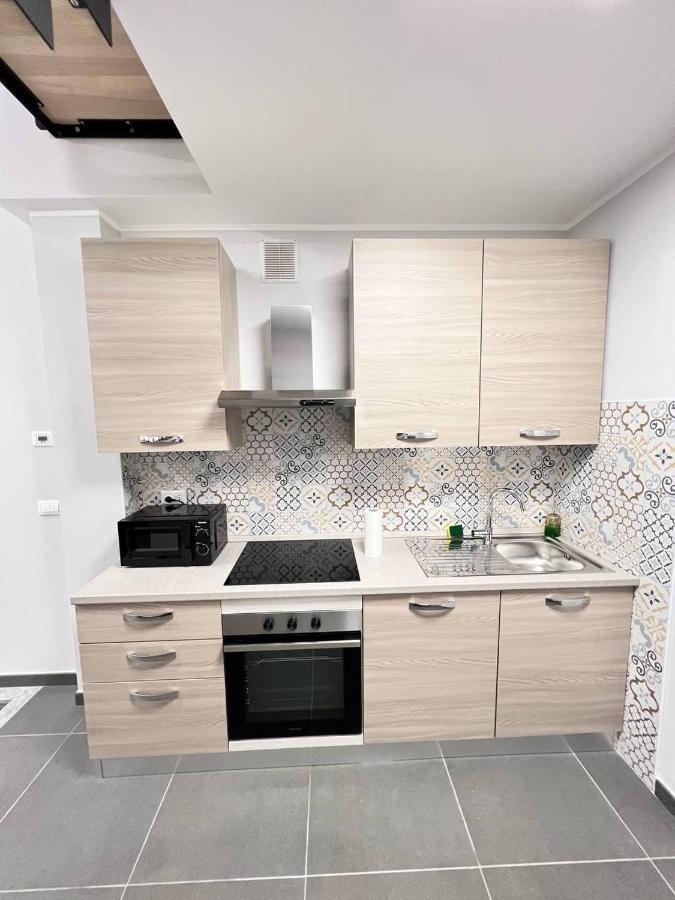 Modern Loft Center Of Turin + Jacuzzi 30M Metro Apartman Collegno Kültér fotó