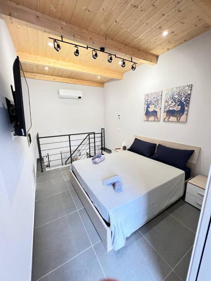 Modern Loft Center Of Turin + Jacuzzi 30M Metro Apartman Collegno Kültér fotó